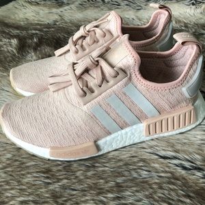 nmd r1 pearl